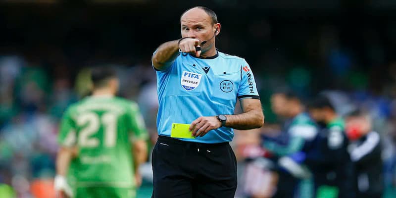 Kinh nghiệm chơi kèo Caution Card hiệu quả tại 7m